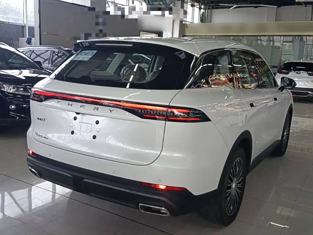 Chery Tiggo 8L — фото 7