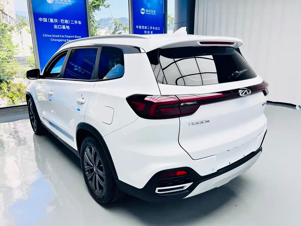 Chery Tiggo 8 — фото 6