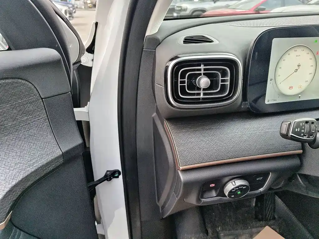 Chery Tiggo 9 — фото 20