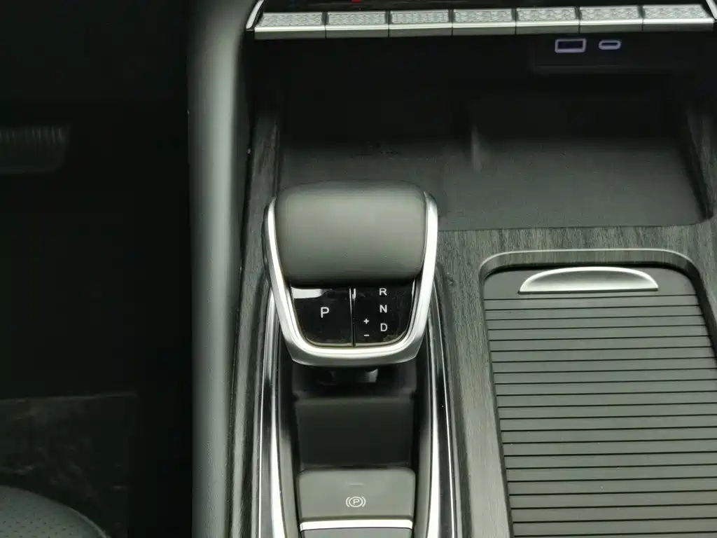 Chery Arrizo 8 PRO — фото 13