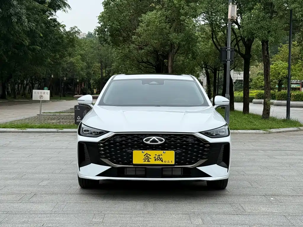 Chery Arrizo 8 PRO — фото 3