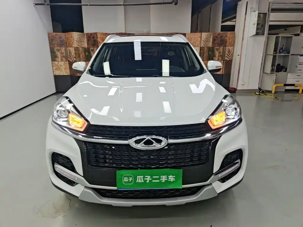 Chery Tiggo 8 — фото 3