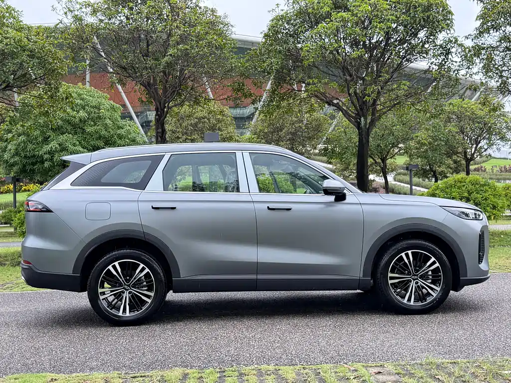 Chery Tiggo 9 — фото 31