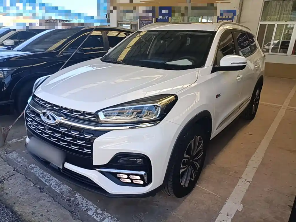 Chery Tiggo 8 — фото 2