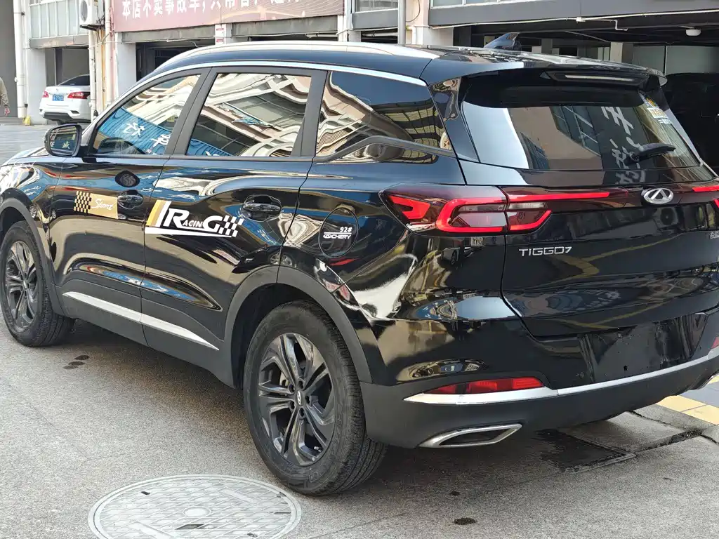 Chery Tiggo 7 — фото 7