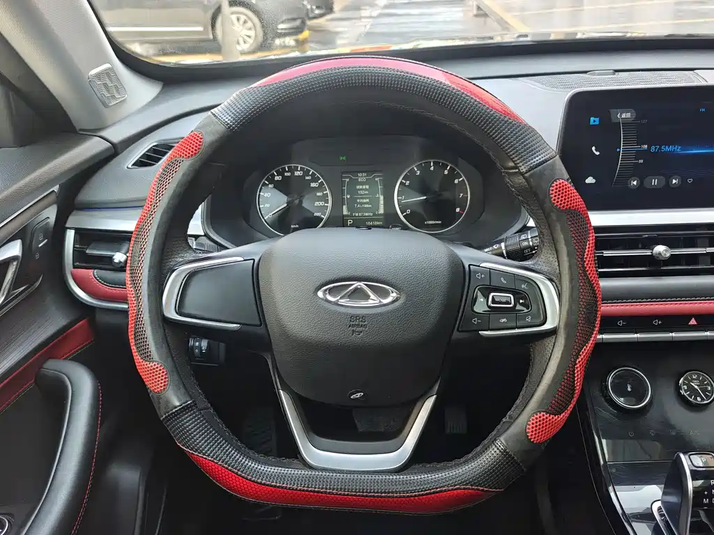 Chery Tiggo 7 — фото 10