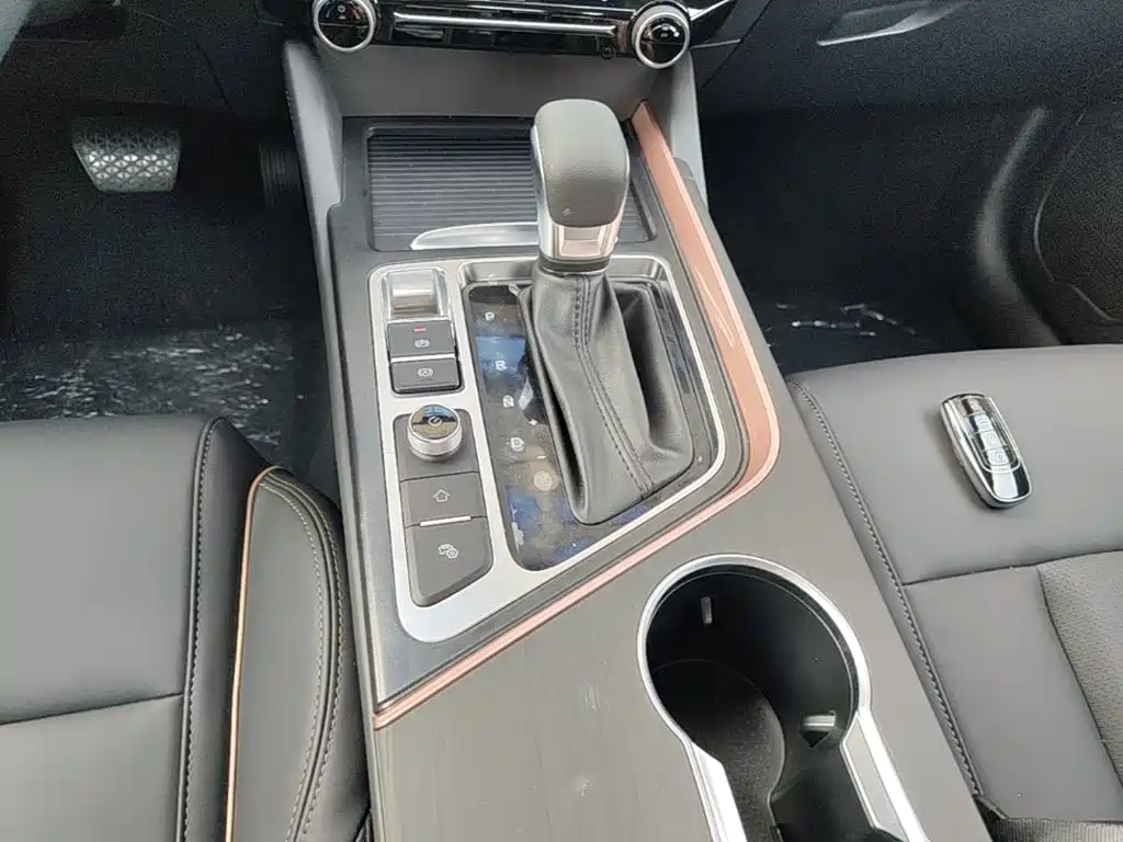 Chery Arrizo 5 PLUS — фото 14