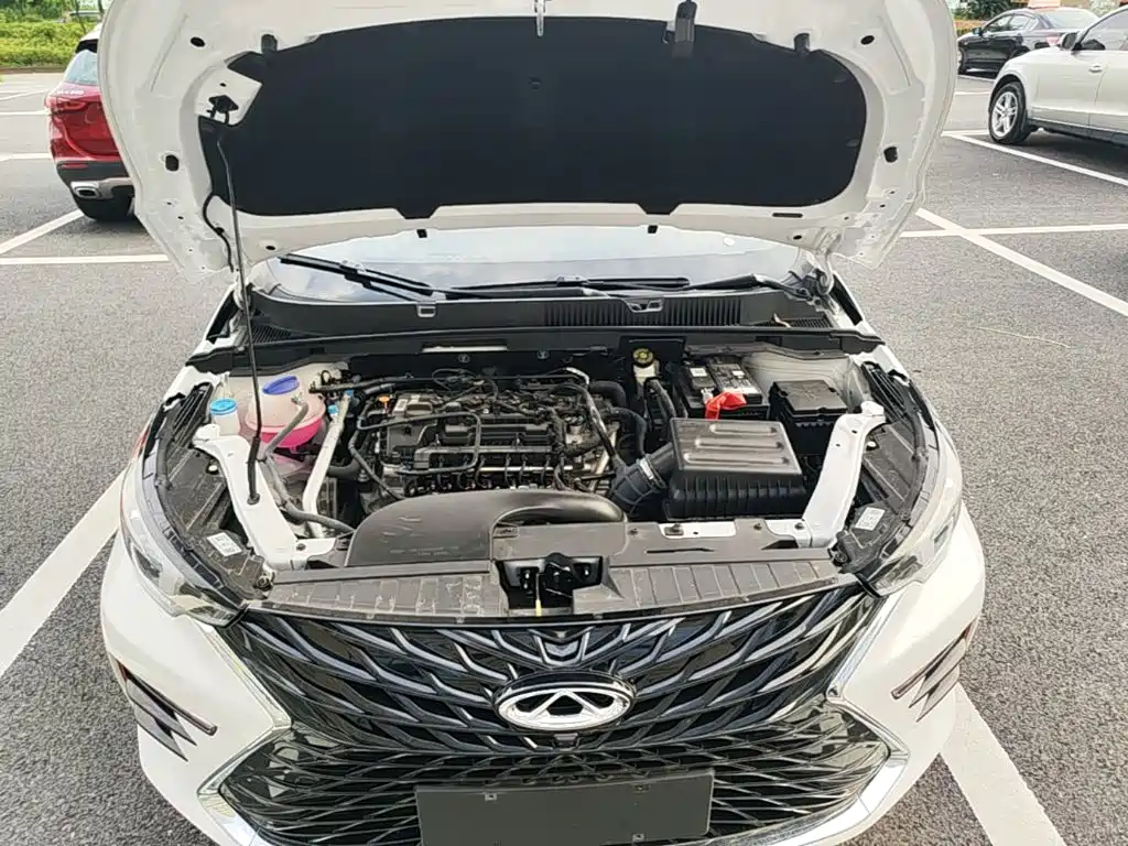 Chery Arrizo 5 PLUS — фото 20