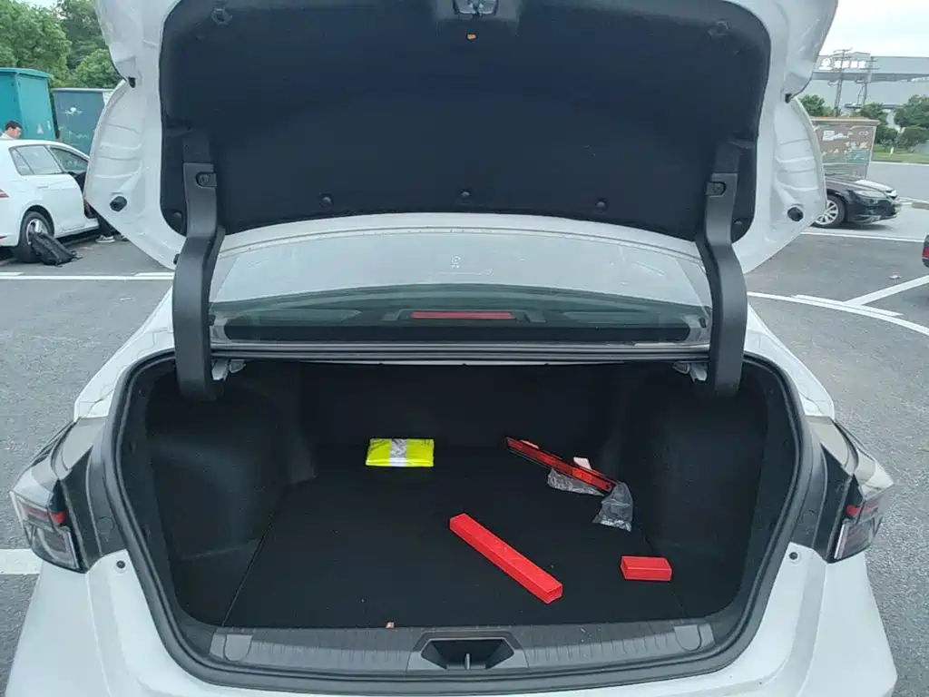 Chery Arrizo 5 PLUS — фото 19