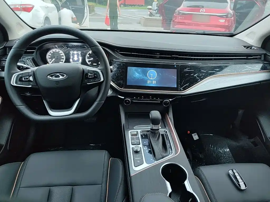 Chery Arrizo 5 PLUS — фото 10