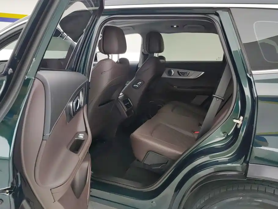 Chery Tiggo 8 PRO — фото 11