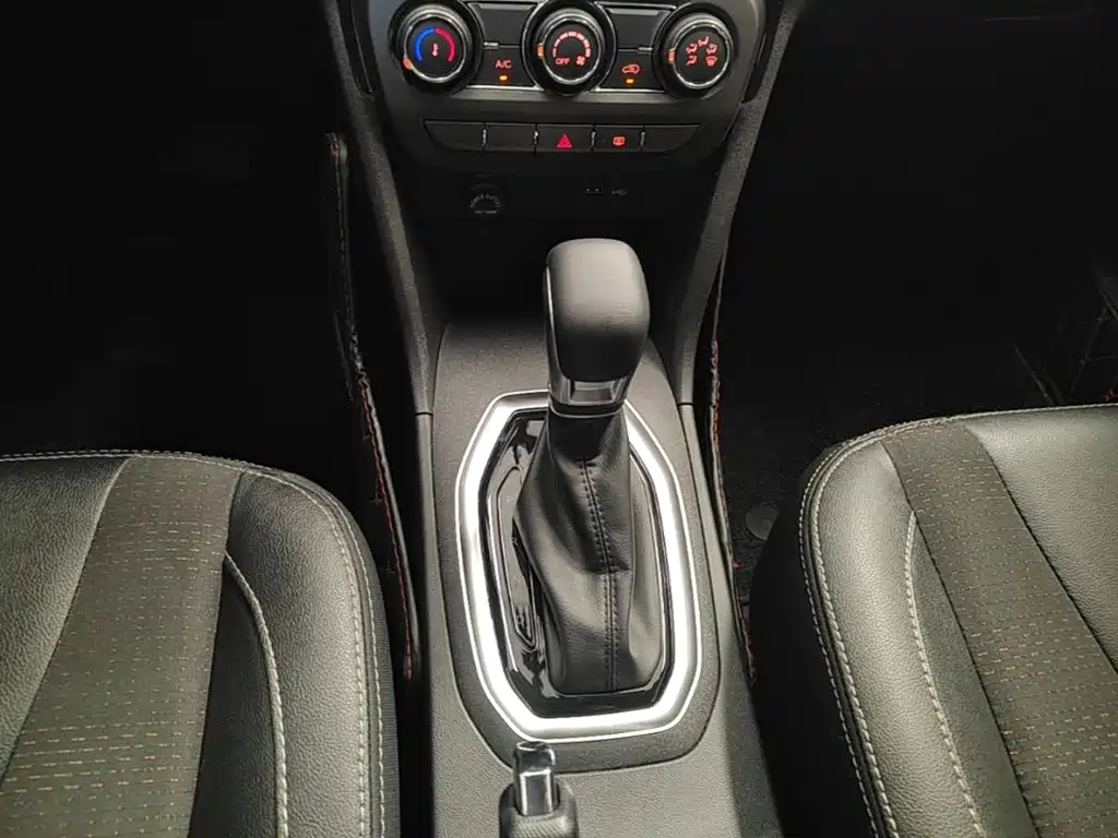 Chery Tiggo 3x — фото 14