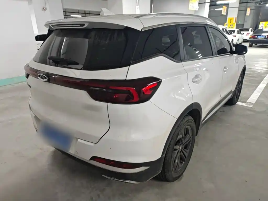 Chery Tiggo 7 — фото 7