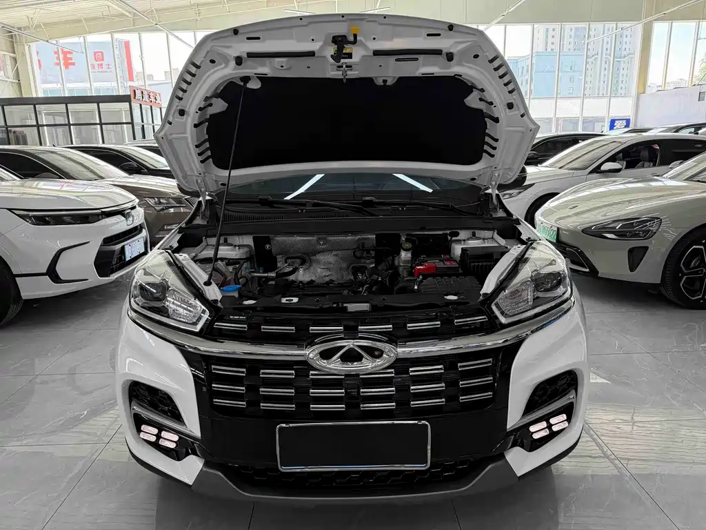 Chery Tiggo 8 — фото 22