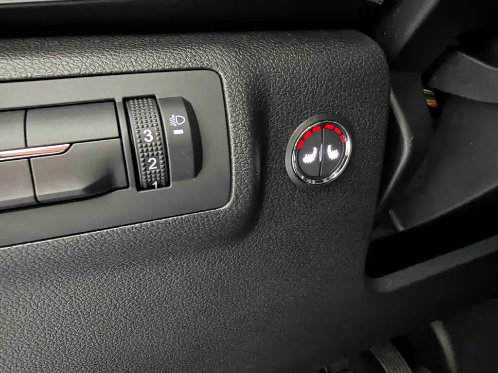 Chery Tiggo 8 — фото 10