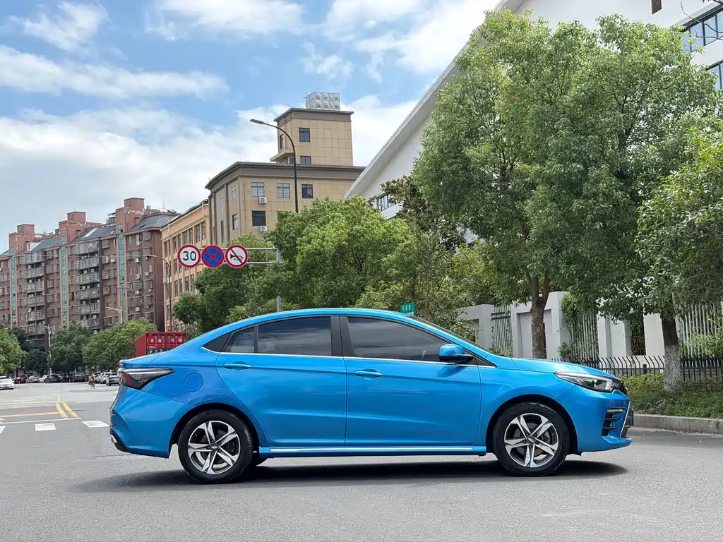 Chery Arrizo 5 PLUS — фото 6