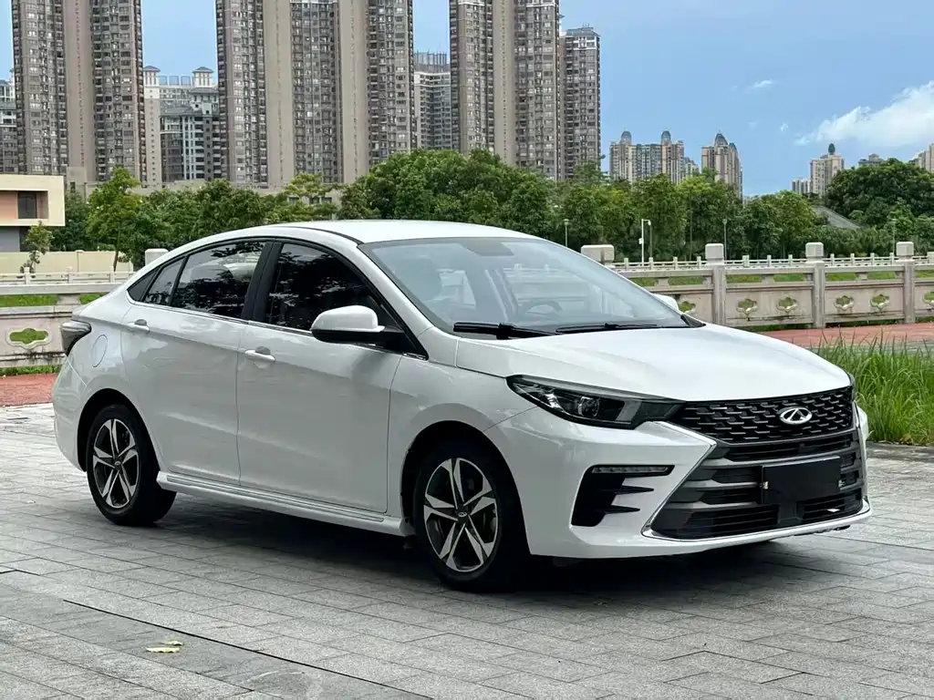 Chery Arrizo 5 PLUS — фото 3