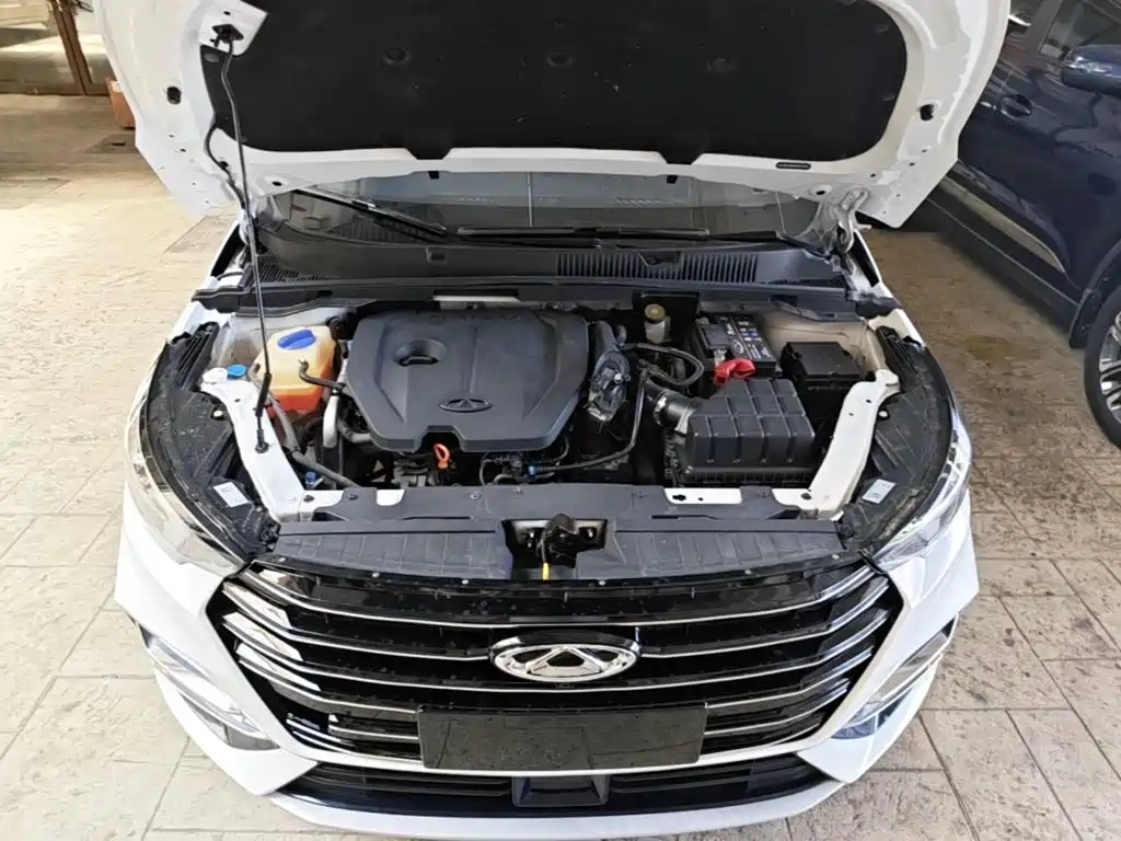 Chery Arrizo 5 PLUS — фото 20