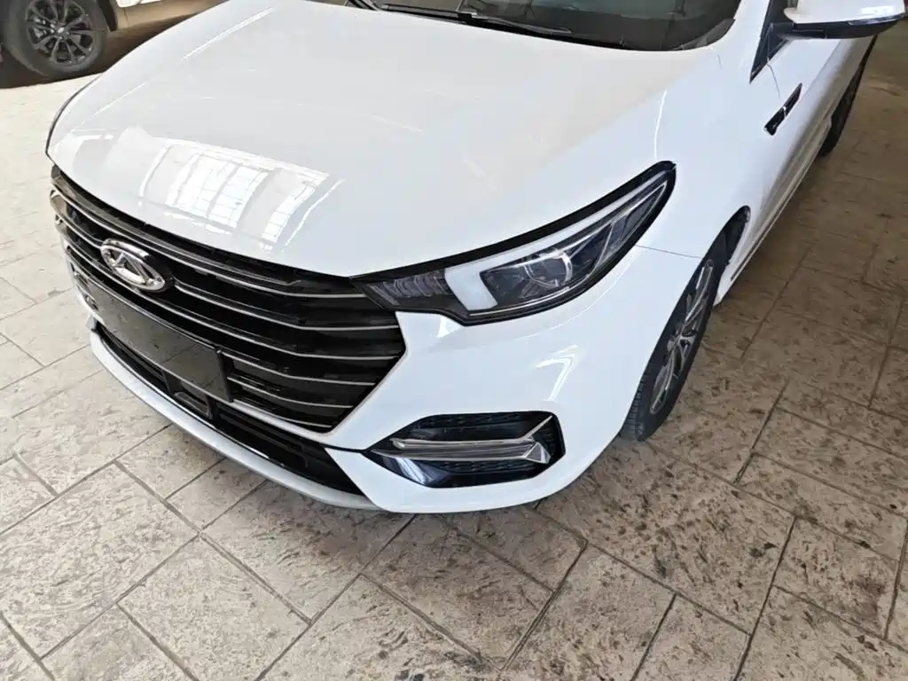 Chery Arrizo 5 PLUS — фото 24