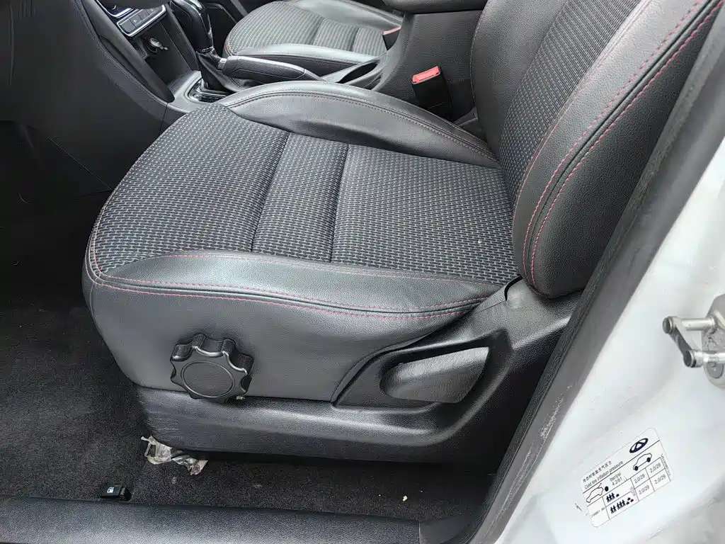 Chery Tiggo 3 — фото 20