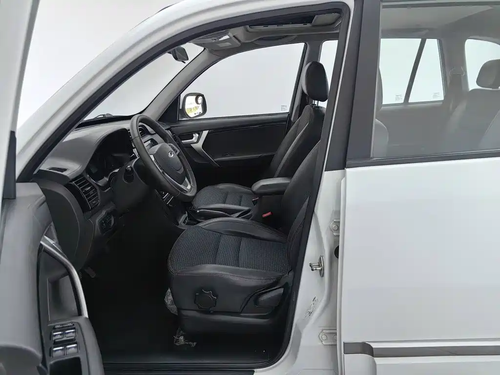 Chery Tiggo 3 — фото 10