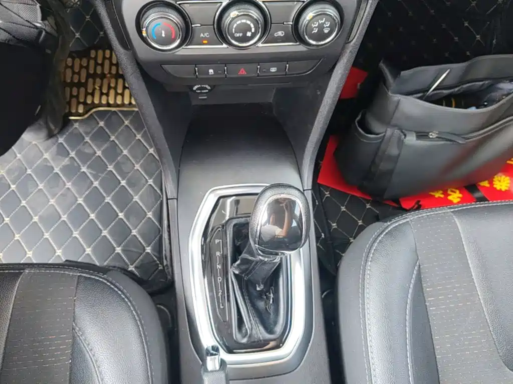 Chery Tiggo 3x — фото 14