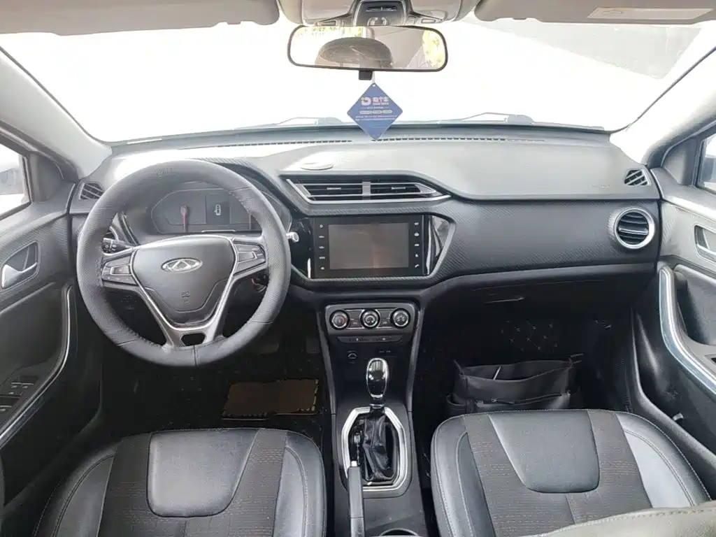 Chery Tiggo 3x — фото 10