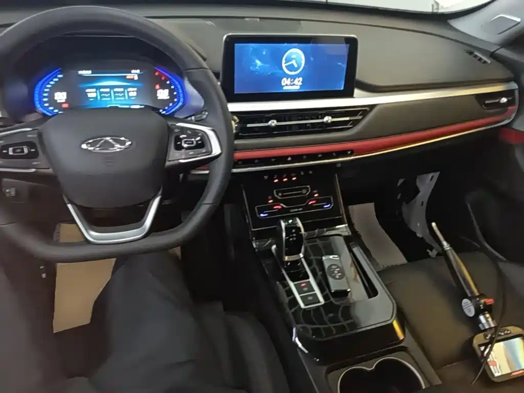 Chery Tiggo 7 — фото 10