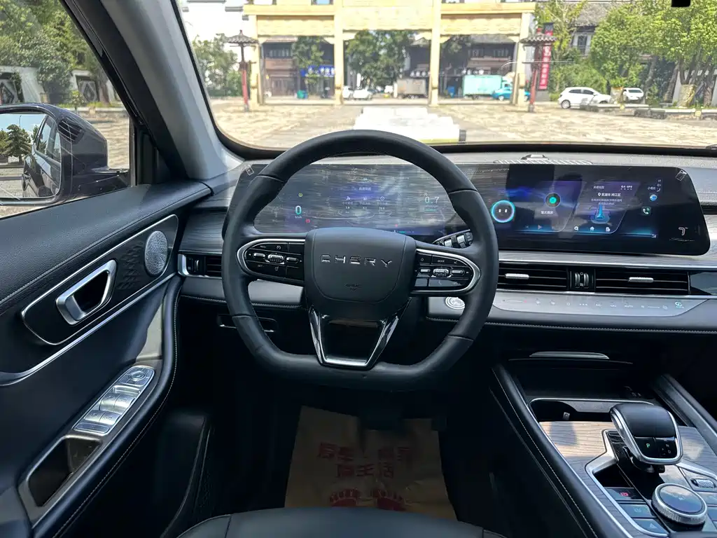 Chery Tiggo 8 PRO — фото 11
