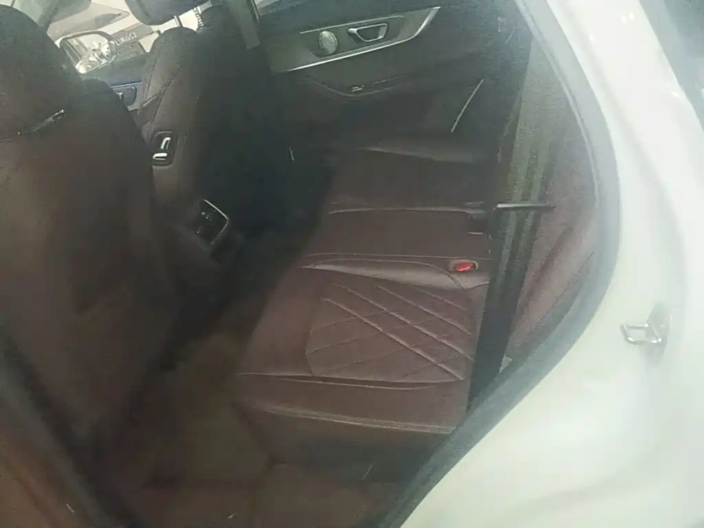 Chery Tiggo 8 PRO — фото 17