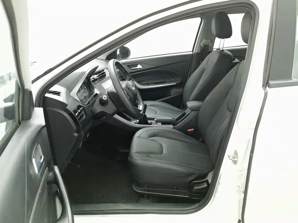 Chery Tiggo 3x — фото 10
