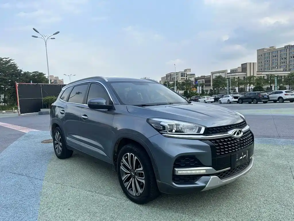 Chery Tiggo 8 — фото 4