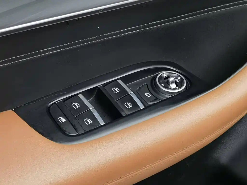 Chery Tiggo 8 PLUS — фото 9