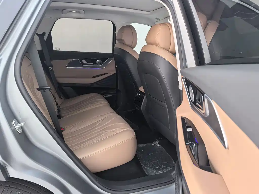 Chery Tiggo 8L — фото 14