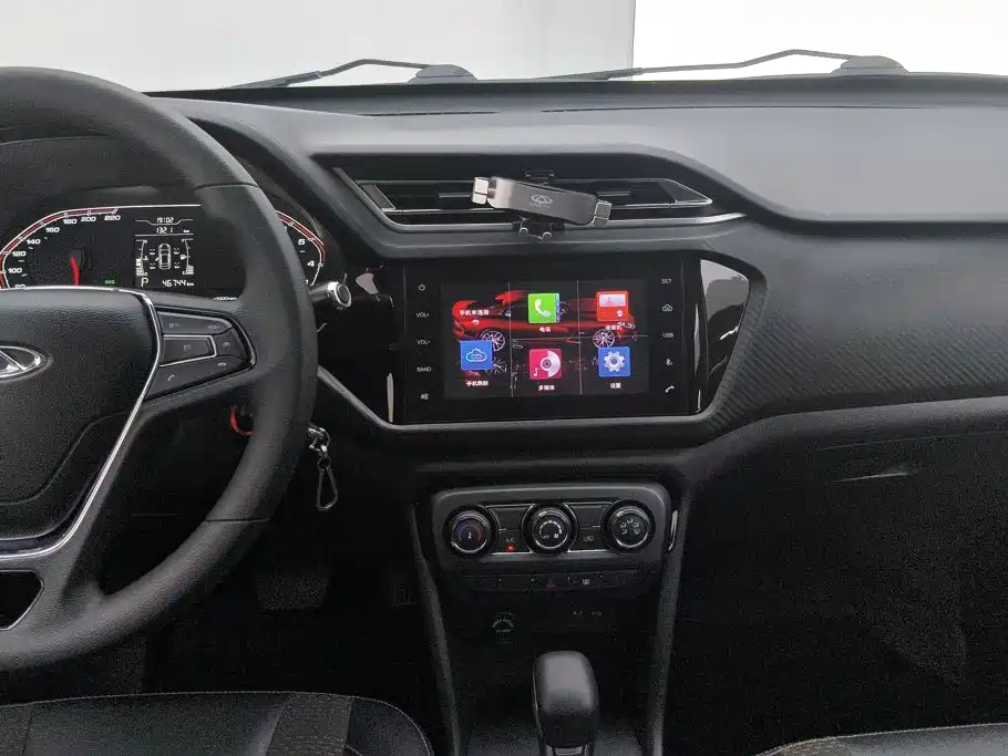 Chery Tiggo 3x — фото 13
