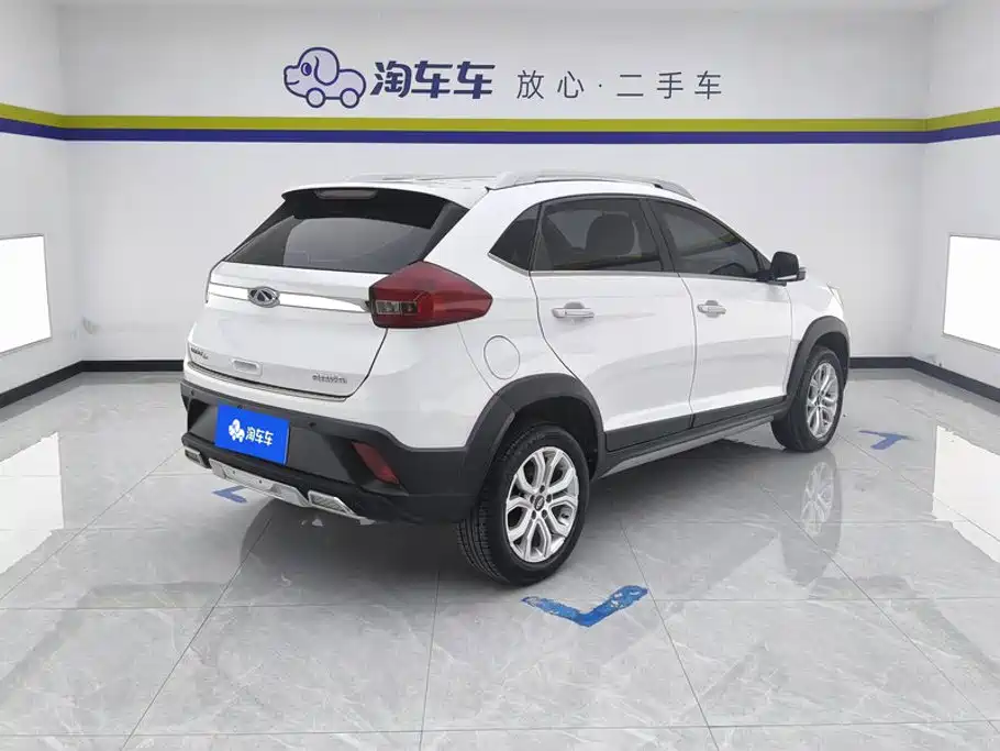 Chery Tiggo 3x — фото 3