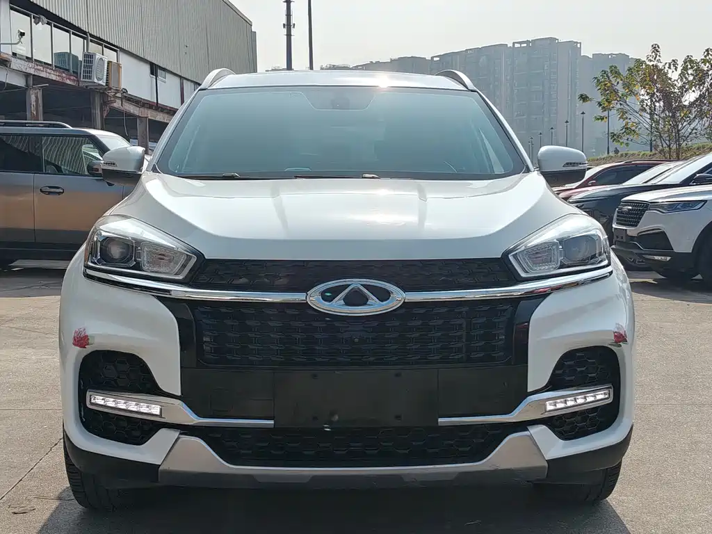 Chery Tiggo 8 — фото 14