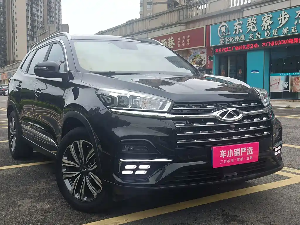 Chery Tiggo 8 — фото 3