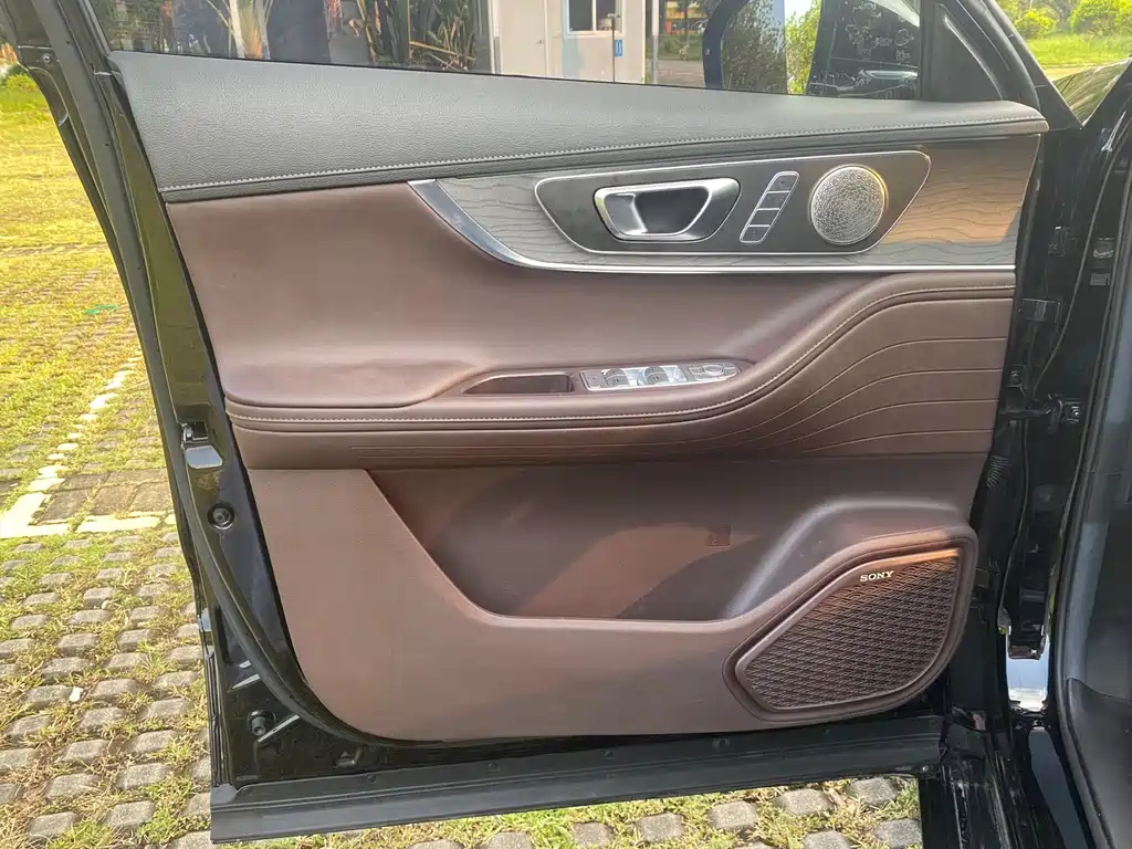 Chery Tiggo 8 PRO — фото 17