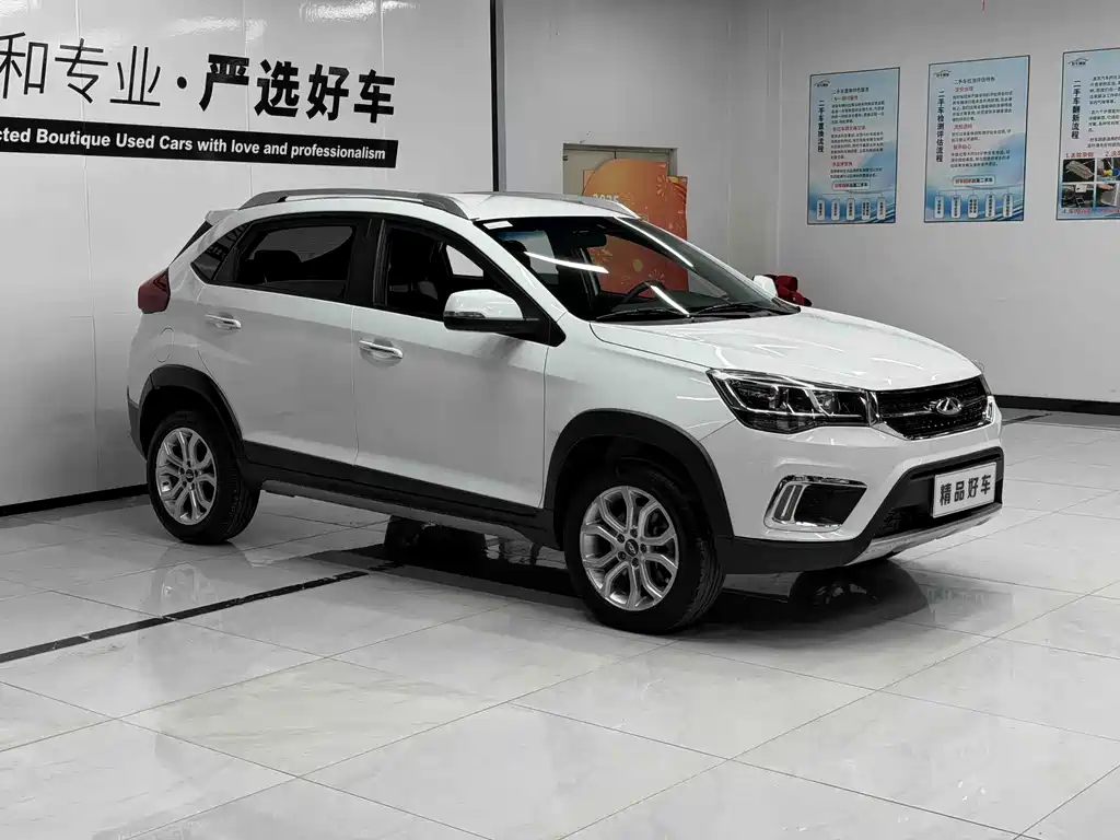 Chery Tiggo 3x — фото 5