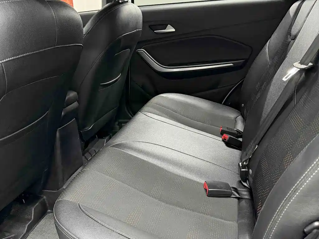 Chery Tiggo 3x — фото 10