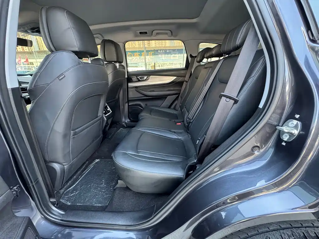 Chery Tiggo 8 PLUS — фото 6
