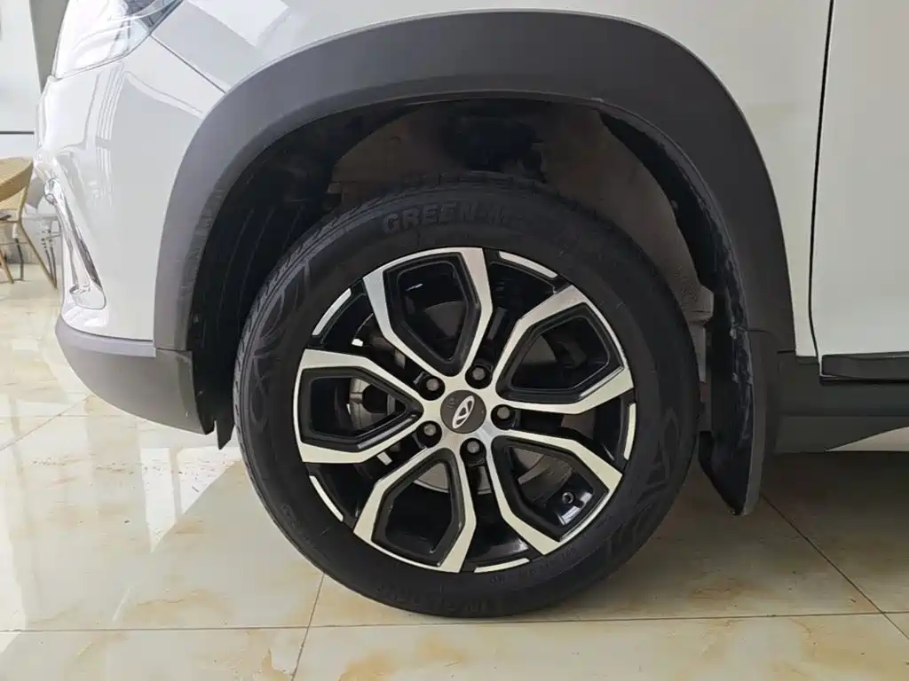 Chery Tiggo 3x — фото 23
