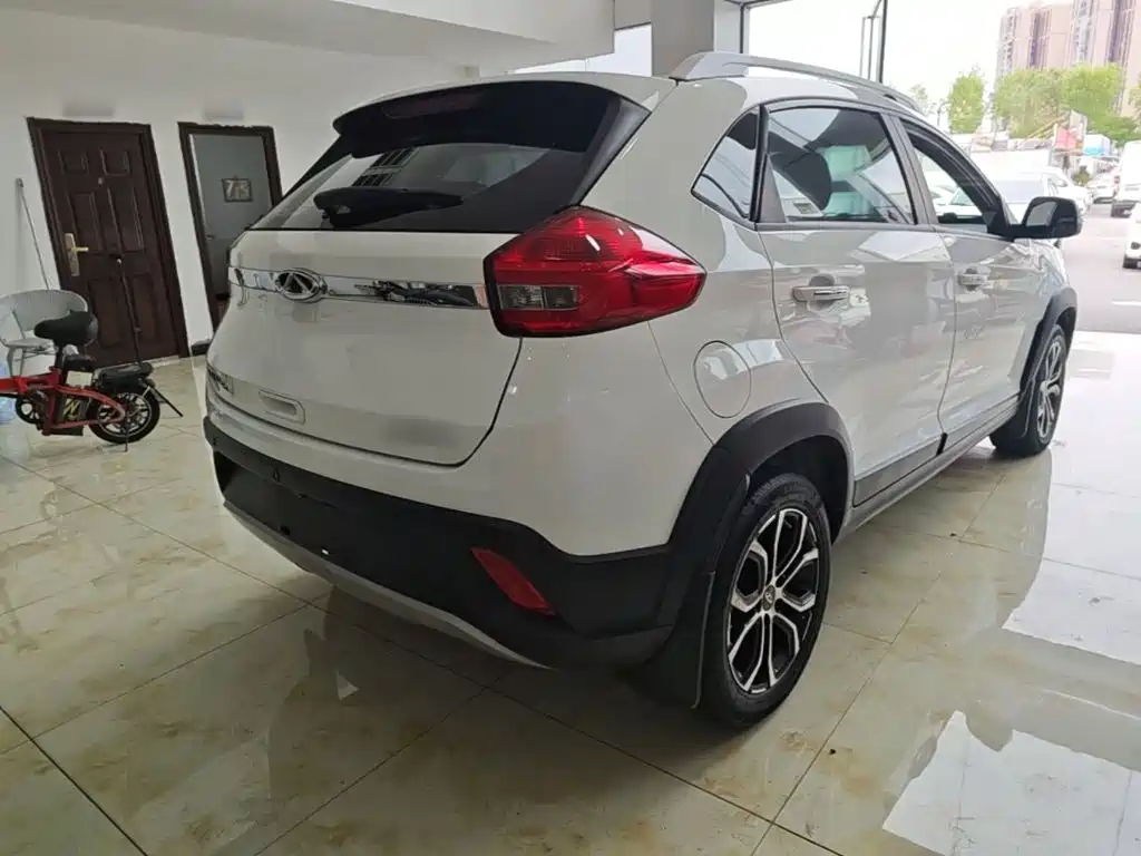 Chery Tiggo 3x — фото 7