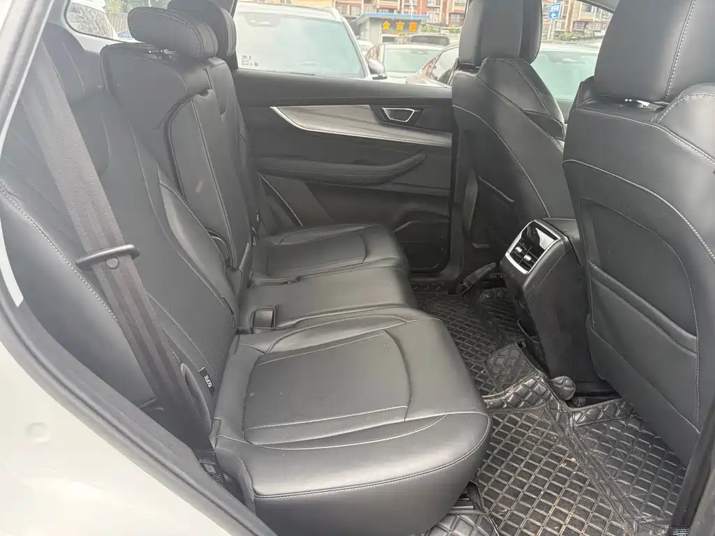 Chery Tiggo 8 PLUS — фото 10