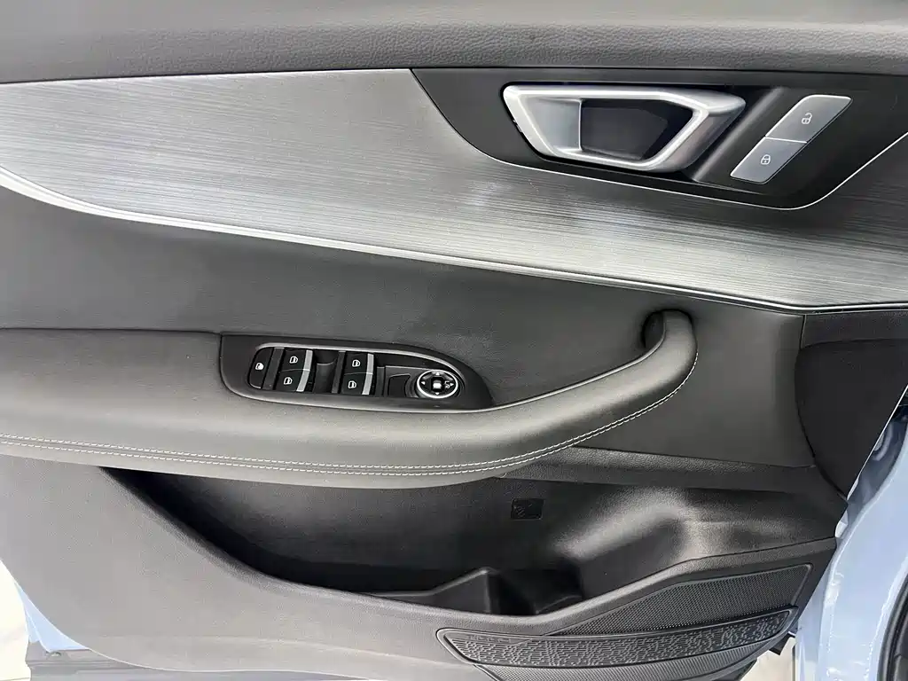 Chery Tiggo 7 PLUS — фото 9