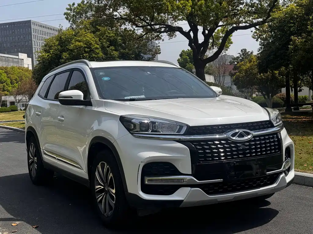 Chery Tiggo 8 — фото 3