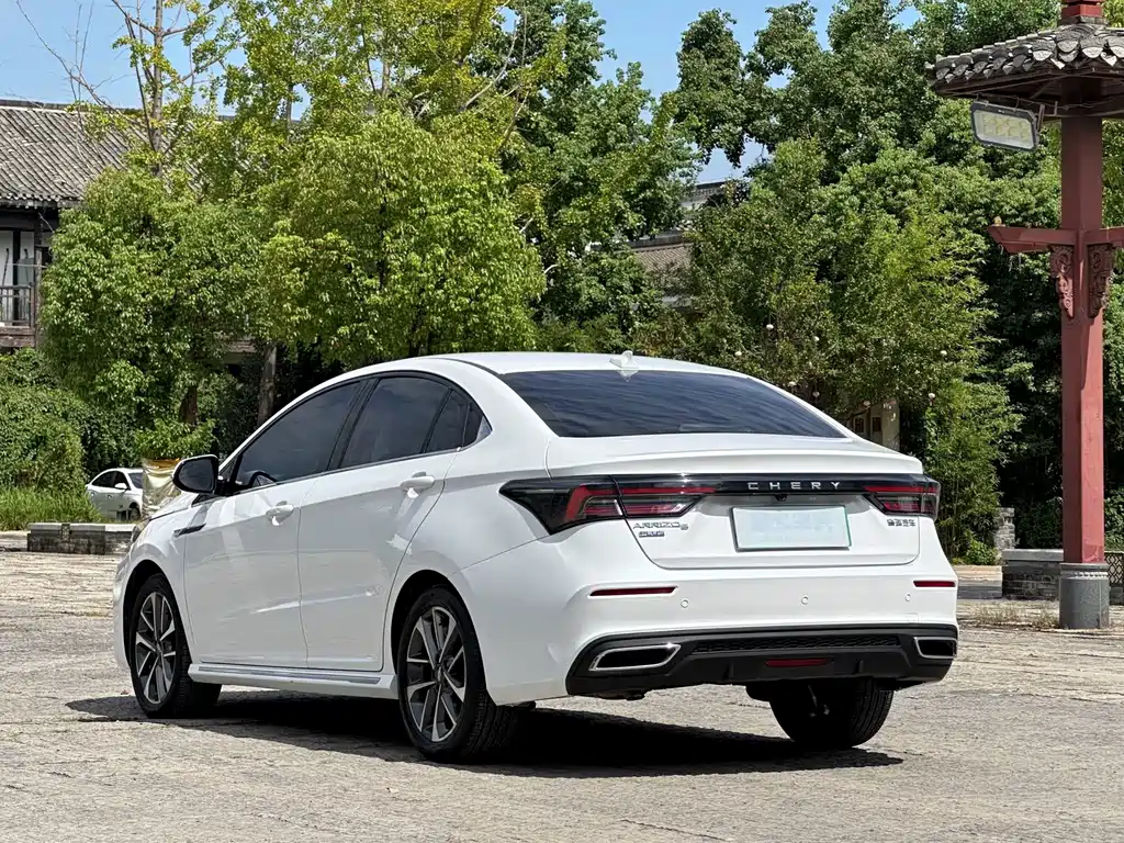 Chery Arrizo 5 PLUS — фото 6