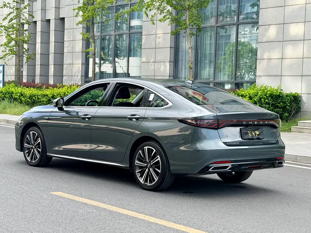 Chery Arrizo 8 PRO — фото 6
