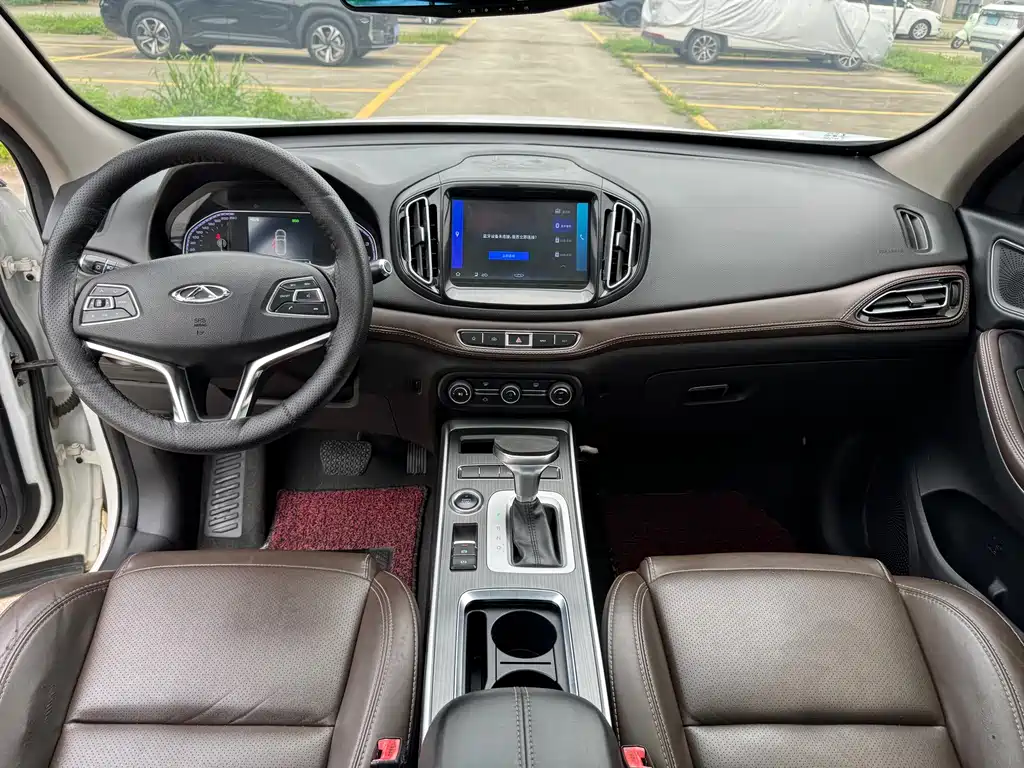 Chery Tiggo 7 — фото 10